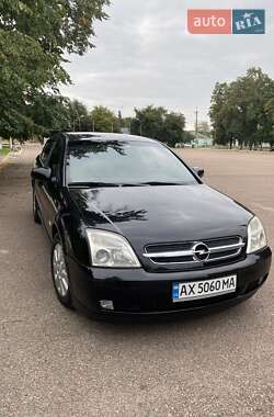 Седан Opel Vectra 2004 в Харкові