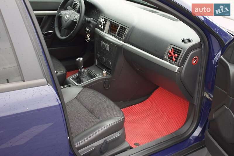 Універсал Opel Vectra 2008 в Мостиській