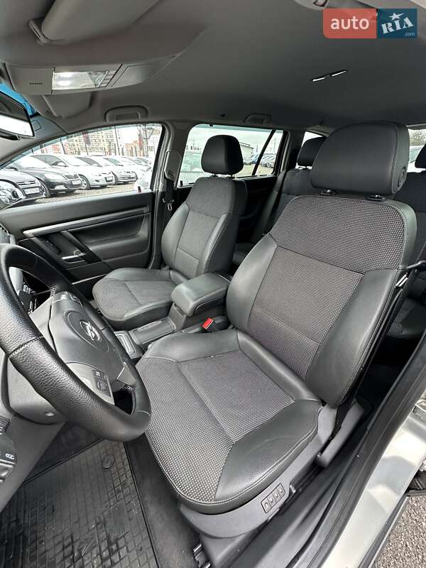 Універсал Opel Vectra 2007 в Білогородці