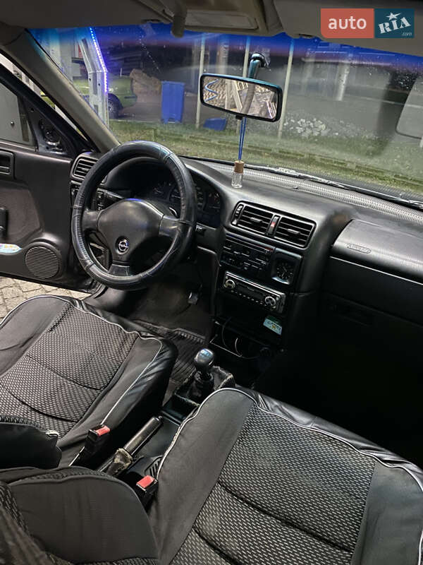 Седан Opel Vectra 1990 в Хмельницком