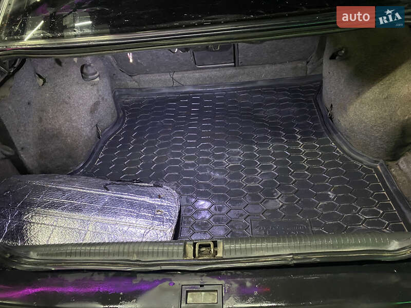 Седан Opel Vectra 1990 в Хмельницком