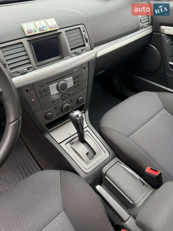 Седан Opel Vectra 2007 в Киеве фото 14 Седан Opel Vectra 2007 в Киеве