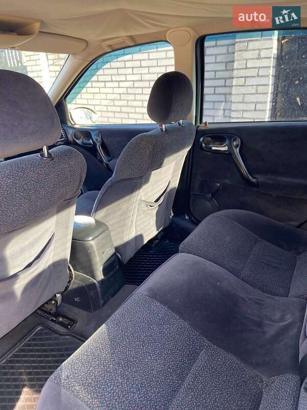 Седан Opel Vectra 1999 в Житомире