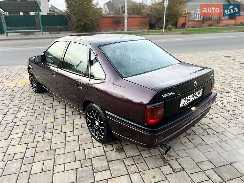 Седан Opel Vectra 1994 в Измаиле
