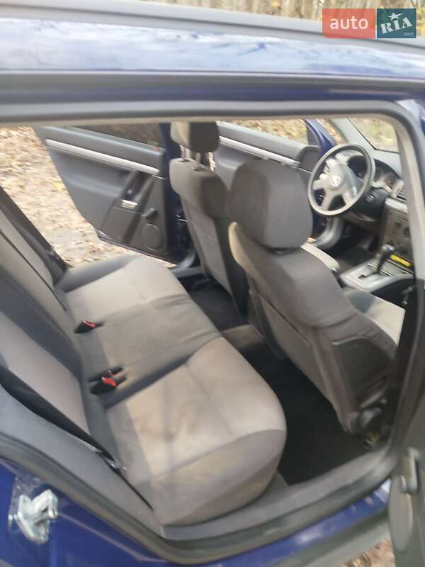 Универсал Opel Vectra 2003 в Виннице