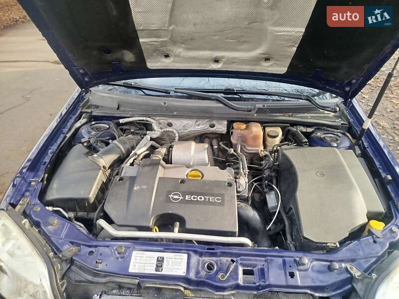 Универсал Opel Vectra 2003 в Виннице