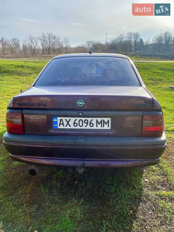 Седан Opel Vectra 1993 в Первомайську фото 2 Седан Opel Vectra 1993 в Первомайську