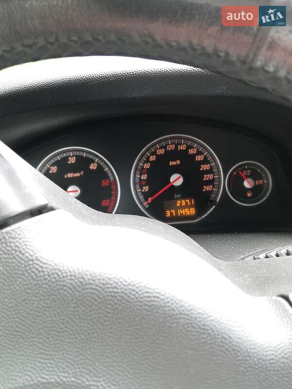 Універсал Opel Vectra 2004 в Львові фото 5 Універсал Opel Vectra 2004 в Львові