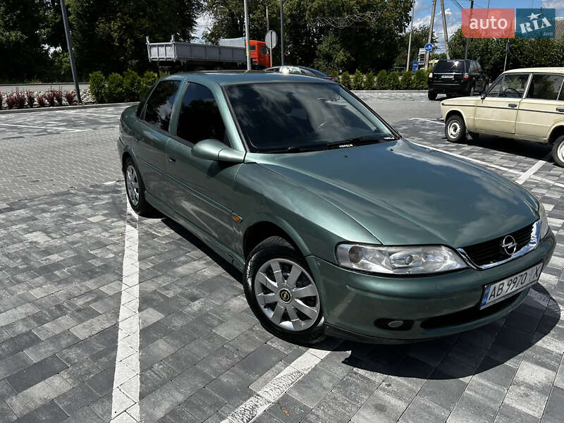 Седан Opel Vectra 1999 в Виннице