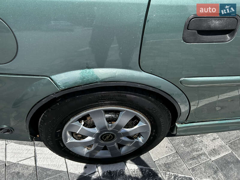 Седан Opel Vectra 1999 в Виннице