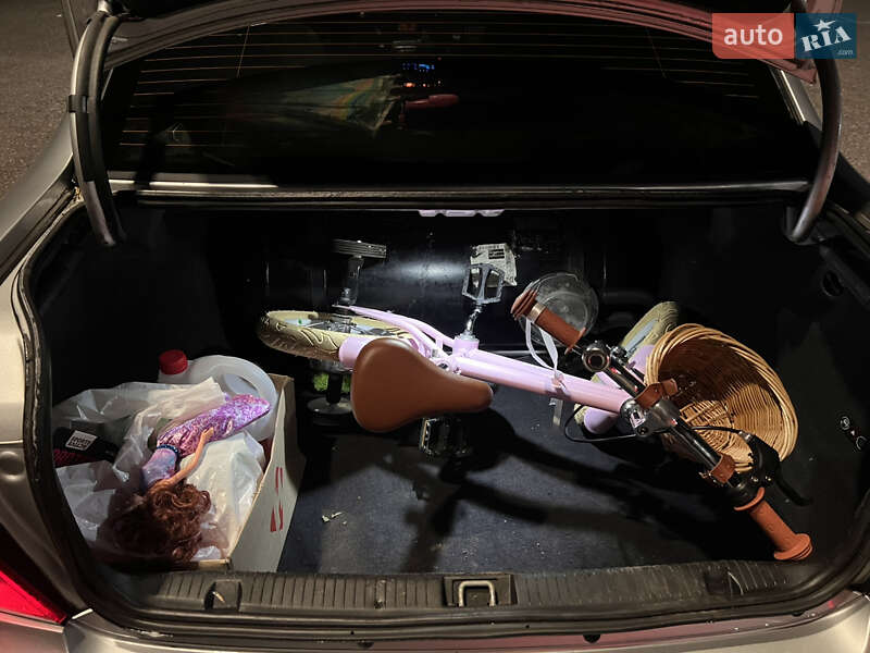 Седан Opel Vectra 2001 в Черновцах фото 10 Седан Opel Vectra 2001 в Черновцах