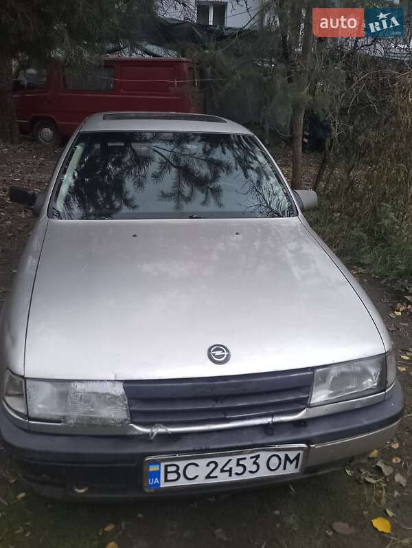 Седан Opel Vectra 1991 в Львові