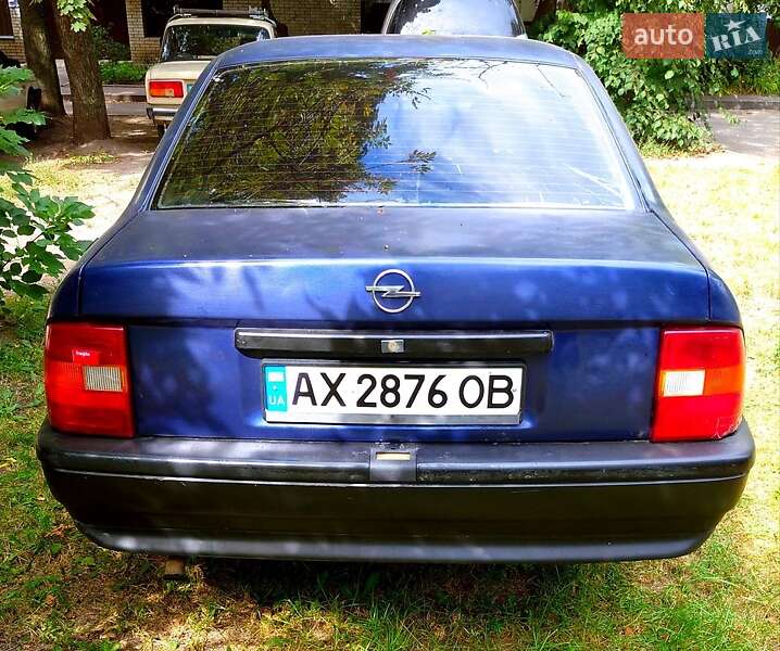 Седан Opel Vectra 1991 в Харькове фото 4 Седан Opel Vectra 1991 в Харькове