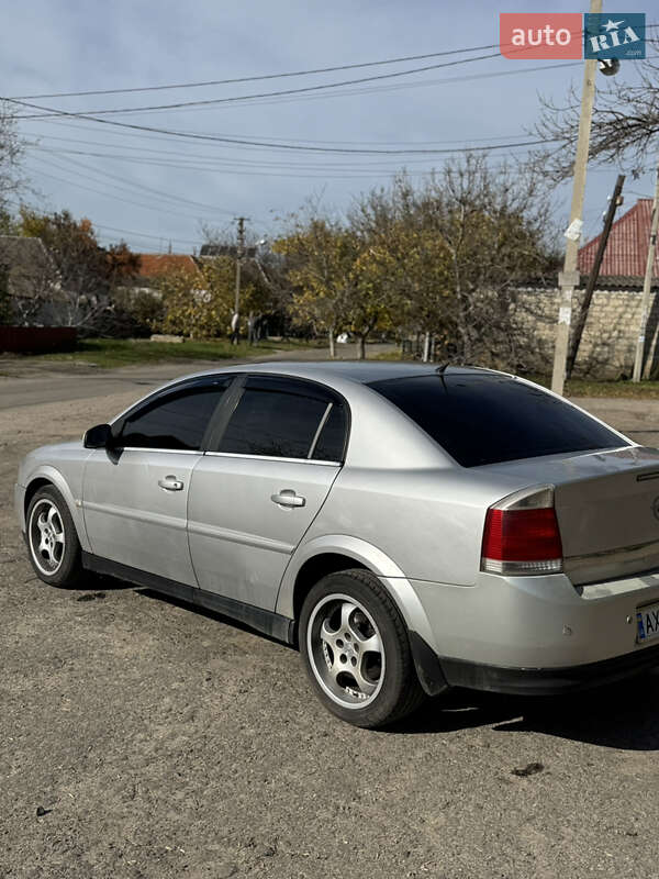 Седан Opel Vectra 2004 в Миколаєві фото 6 Седан Opel Vectra 2004 в Миколаєві