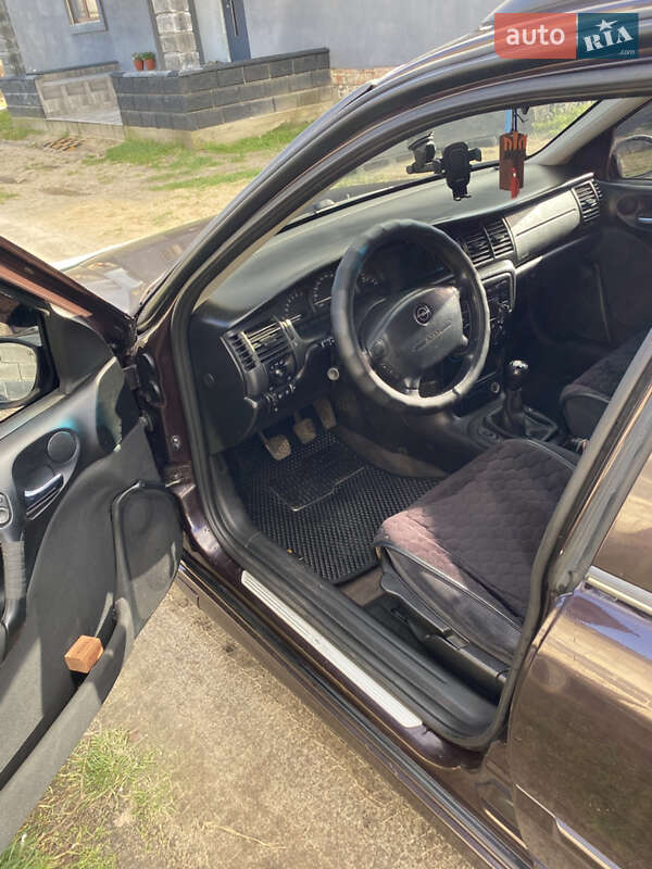 Универсал Opel Vectra 2000 в Ровно фото 4 Универсал Opel Vectra 2000 в Ровно