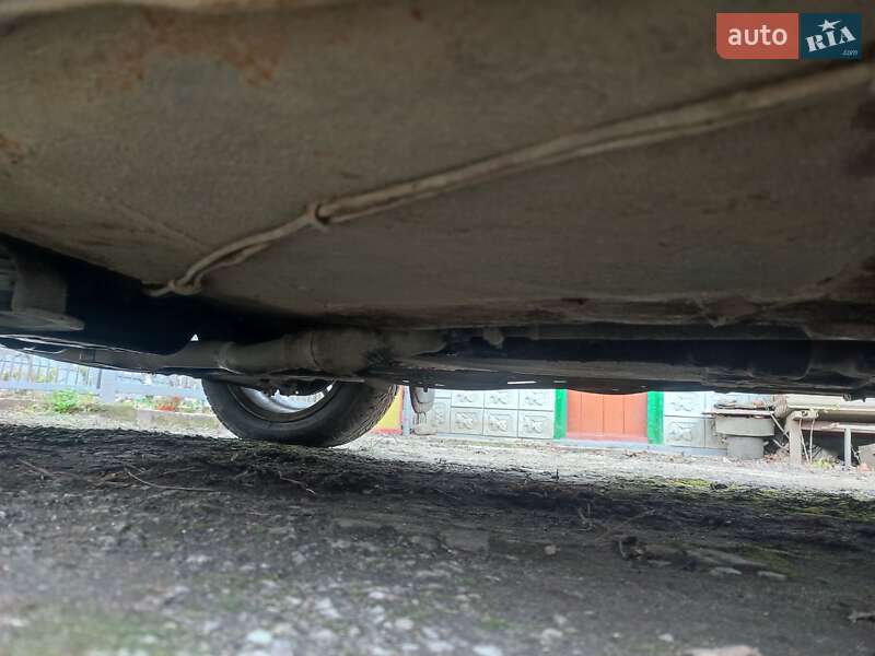 Седан Opel Vectra 1991 в Кам'янець-Подільському