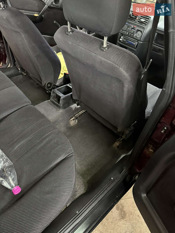 Седан Opel Vectra 1991 в Черном Острове