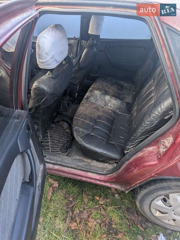 Седан Opel Vectra 1994 в Остер