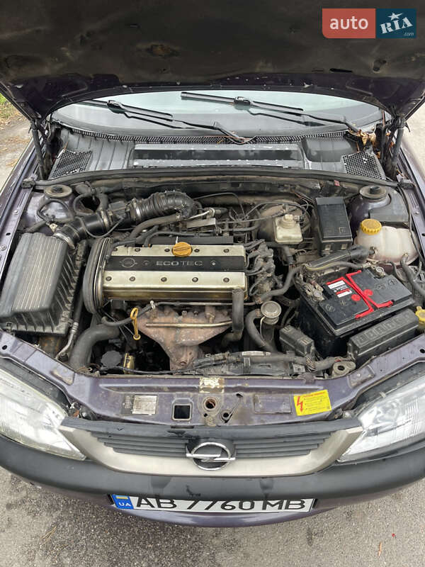 Седан Opel Vectra 1997 в Вінниці фото 5 Седан Opel Vectra 1997 в Вінниці