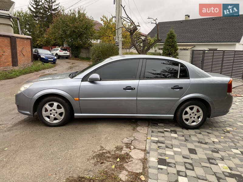 Седан Opel Vectra 2008 в Харкові