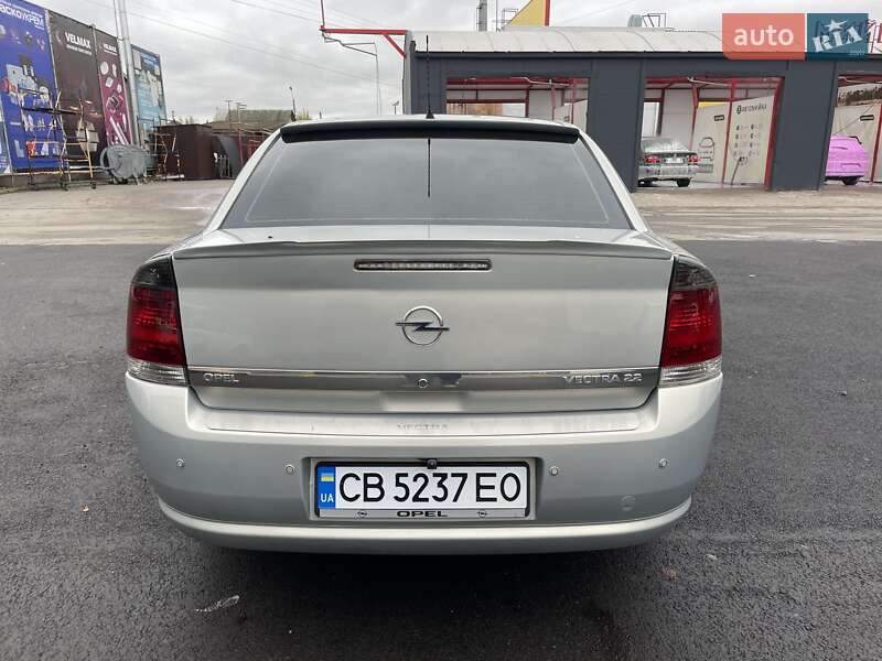 Седан Opel Vectra 2008 в Прилуках