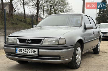 Седан Opel Vectra 1991 в Кременце