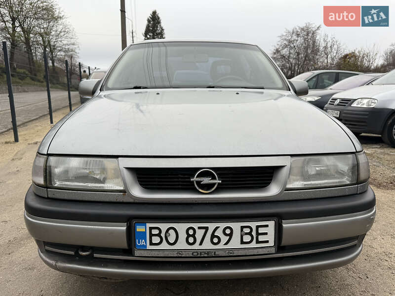 Седан Opel Vectra 1991 в Кременце фото 6 Седан Opel Vectra 1991 в Кременце