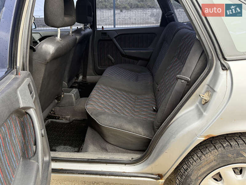 Седан Opel Vectra 1991 в Кременце фото 23 Седан Opel Vectra 1991 в Кременце