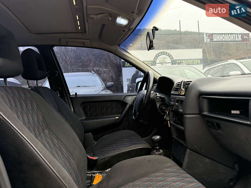 Седан Opel Vectra 1991 в Кременце фото 32 Седан Opel Vectra 1991 в Кременце