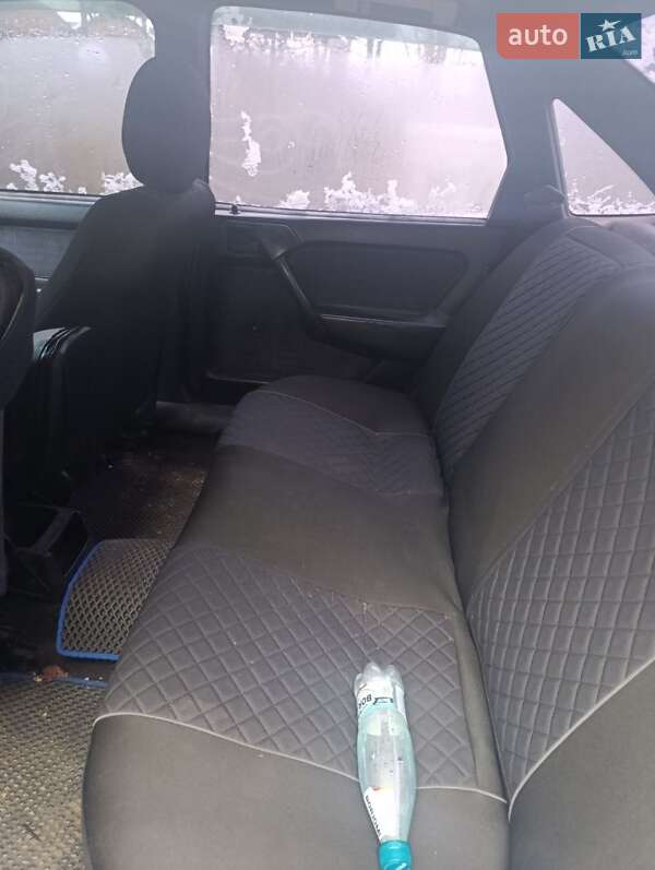 Седан Opel Vectra 1991 в Мерефа фото 5 Седан Opel Vectra 1991 в Мерефа