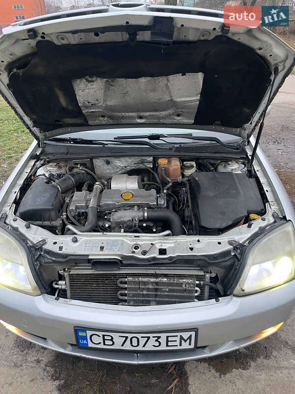 Седан Opel Vectra 2003 в Ніжині