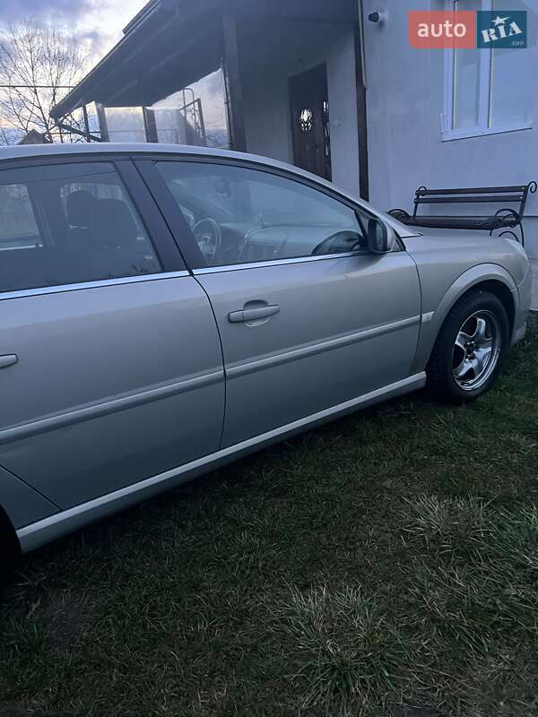 Седан Opel Vectra 2007 в Івано-Франківську фото 3 Седан Opel Vectra 2007 в Івано-Франківську