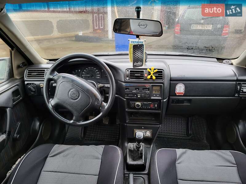 Седан Opel Vectra 1994 в Шаргороді