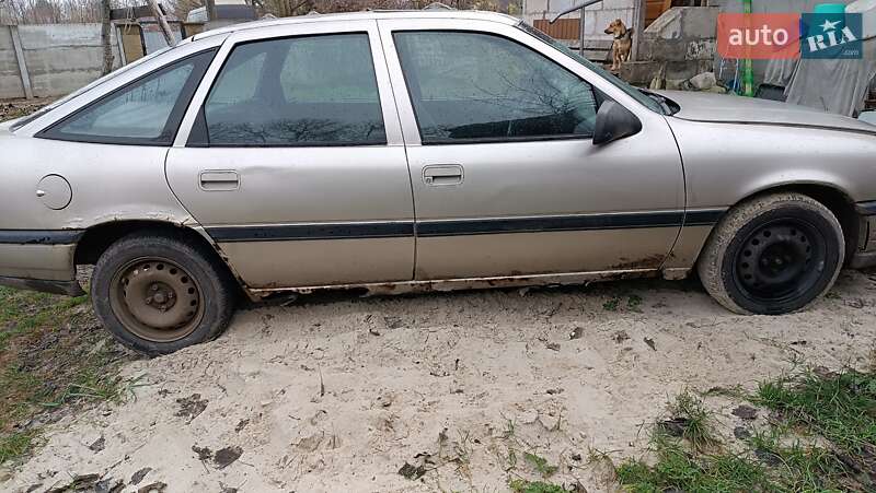 Седан Opel Vectra 1992 в Києві