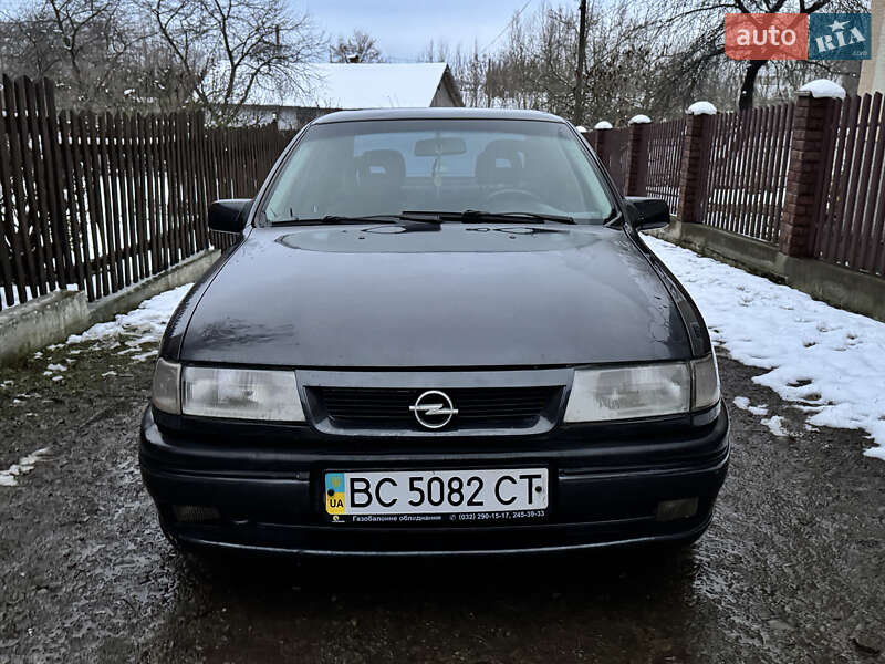Седан Opel Vectra 1994 в Каменке-Бугской