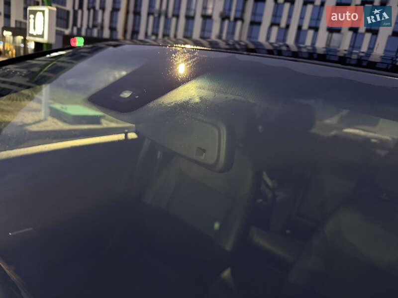 Седан Opel Vectra 2003 в Івано-Франківську