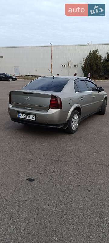 Седан Opel Vectra 2003 в Кривом Роге