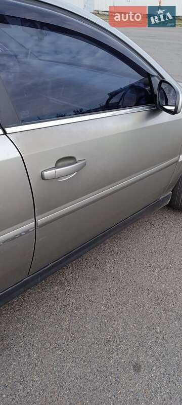 Седан Opel Vectra 2003 в Кривом Роге