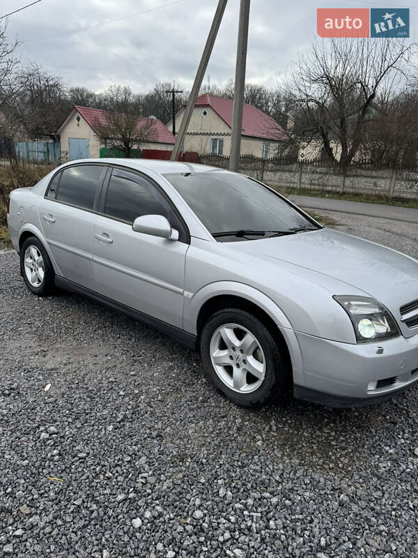Седан Opel Vectra 2004 в Вінниці