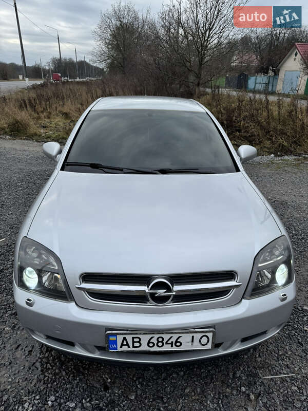 Седан Opel Vectra 2004 в Вінниці