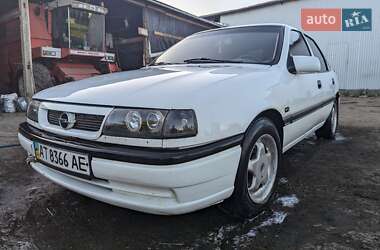 Лифтбек Opel Vectra 1993 в Ивано-Франковске