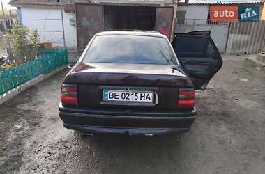 Седан Opel Vectra 1995 в Южноукраинске