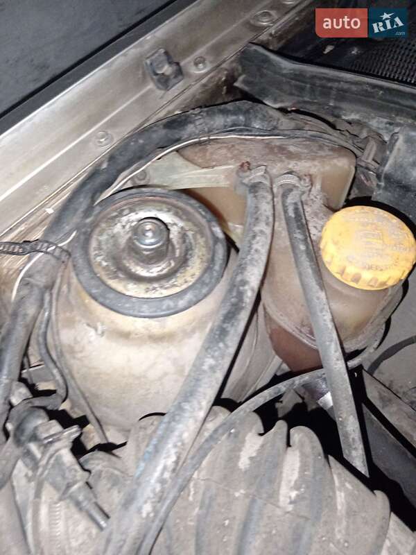 Седан Opel Vectra 1990 в Лубнах фото 3 Седан Opel Vectra 1990 в Лубнах