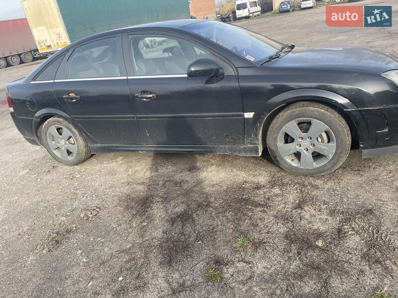 Ліфтбек Opel Vectra 2004 в Гайсину фото 5 Ліфтбек Opel Vectra 2004 в Гайсину