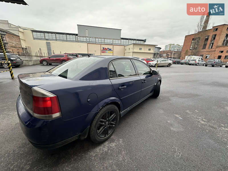 Седан Opel Vectra 2004 в Виннице