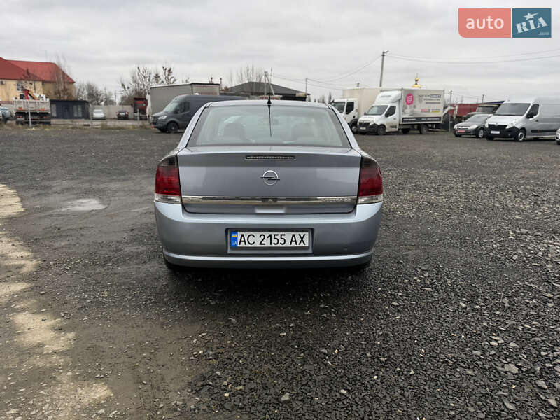 Седан Opel Vectra 2008 в Луцьку
