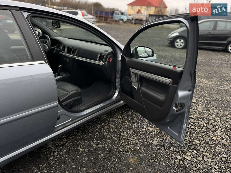 Седан Opel Vectra 2008 в Луцьку