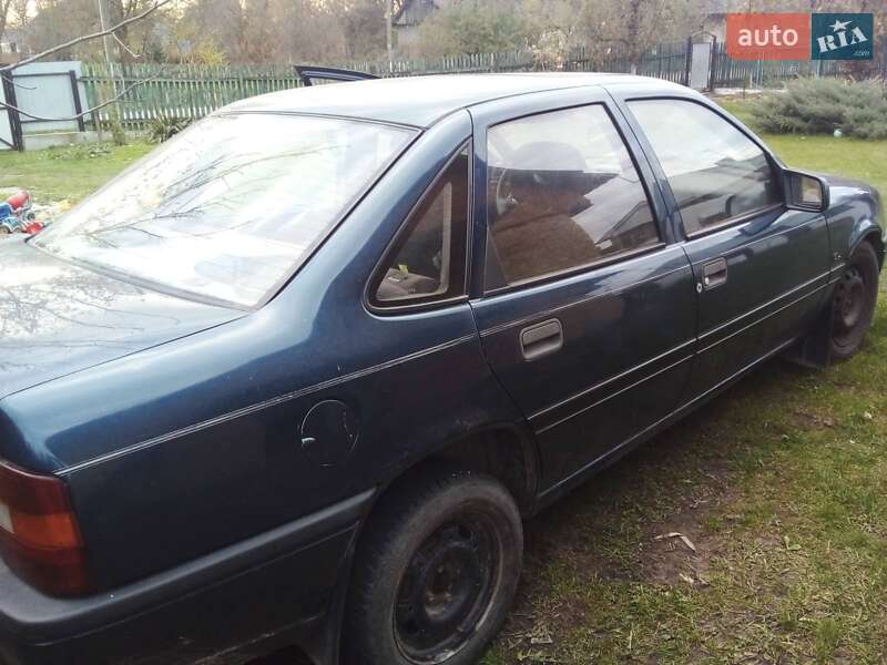 Седан Opel Vectra 1991 в Золочеві