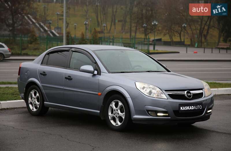 Седан Opel Vectra 2006 в Харкові