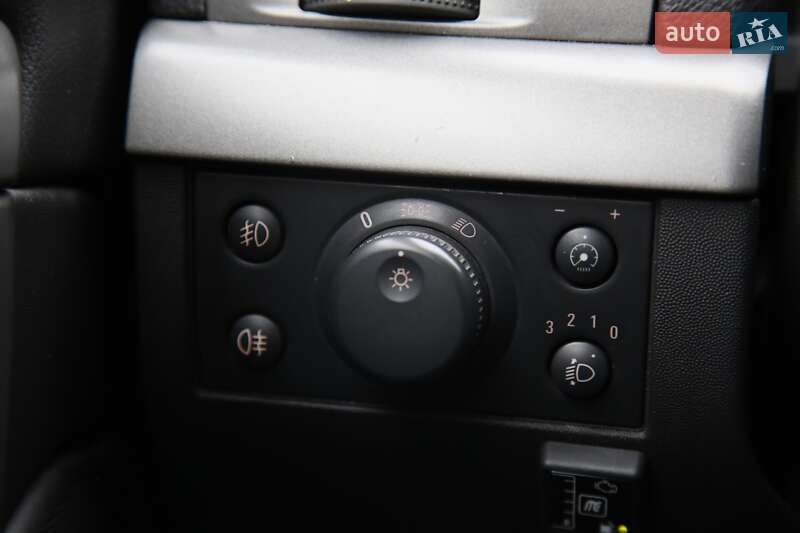 Седан Opel Vectra 2006 в Харкові